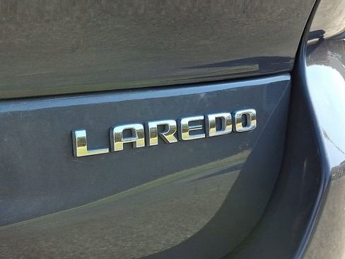 Used 2023 Jeep Grand Cherokee L Laredo RWD image 29