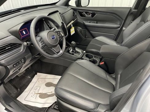 Certified 2025 Subaru Forester Limited image 18