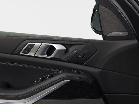 New 2026 BMW X5 xDrive50e w/ M Sport Package AWD/4WD image 27