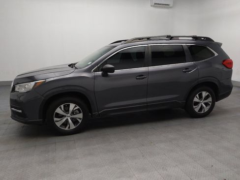 Used 2021 Subaru Ascent Premium w/ Convenience Package image 2