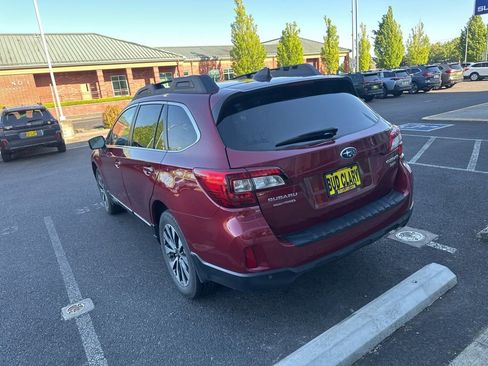 Used 2017 Subaru Outback 3.6R Limited AWD/4WD image 8