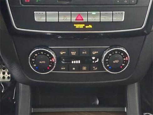 Used 2017 Mercedes-Benz GLE 43 AMG 4MATIC image 22