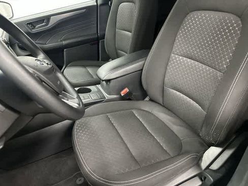 Used 2025 Ford Escape Active image 10