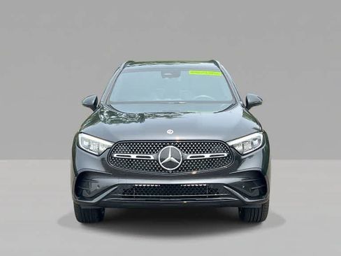Used 2026 Mercedes-Benz GLC 300 4MATIC image 3
