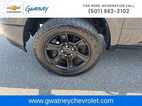 Used 2015 RAM 1500 Limited AWD/4WD image 9