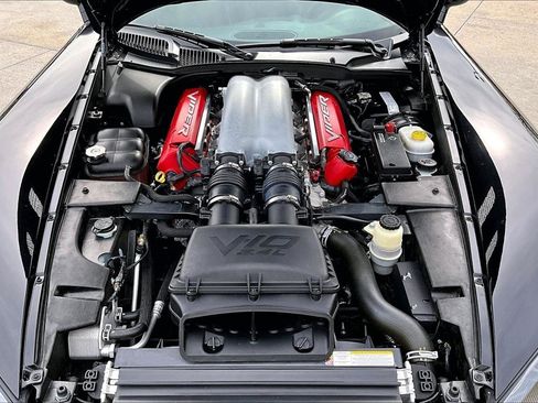 Used 2010 Dodge Viper SRT-10 w/ Aero Group image 25