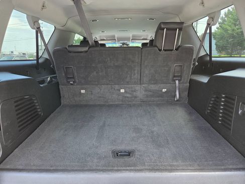 Used 2019 Chevrolet Suburban LT AWD/4WD image 20
