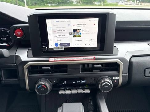 New 2026 Toyota Tacoma TRD Off-Road AWD/4WD image 21