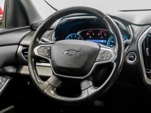 Used 2020 Chevrolet Traverse RS FWD image 23