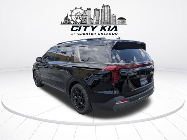 Certified 2026 Kia Carnival SX Prestige FWD image 3