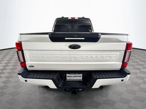Used 2022 Ford F350 Lariat w/ Black Appearance Package AWD/4WD image 6