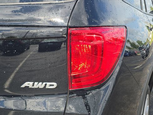 Certified 2024 Honda Passport EX-L image 8