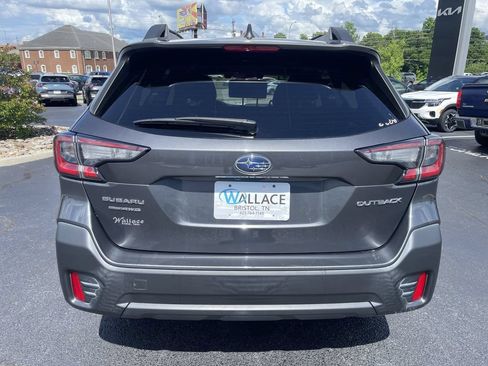 Used 2021 Subaru Outback Premium w/ Tech Package 1 AWD/4WD image 5