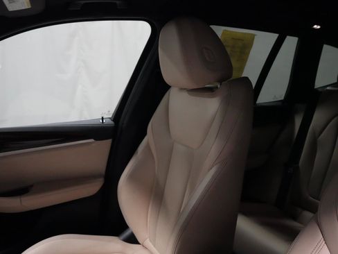 Used 2023 BMW X3 M40i w/ Premium Package image 24