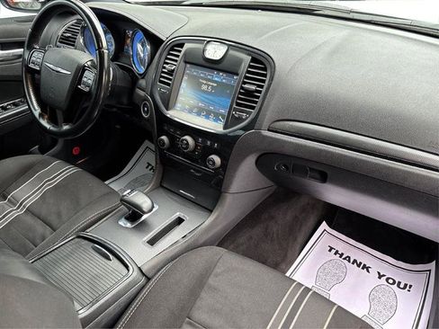 Used 2014 Chrysler 300 S image 13