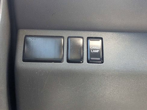 Used 2019 Nissan Frontier S RWD image 19