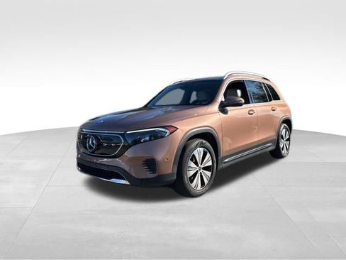 Used 2023 Mercedes-Benz EQB 250+ 250+ image 2