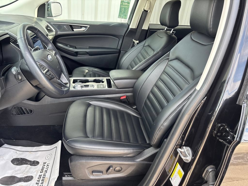 Used 2024 Ford Edge SEL w/ Convenience Package AWD/4WD image 10