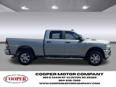 Used 2024 RAM 2500 Big Horn AWD/4WD image 6