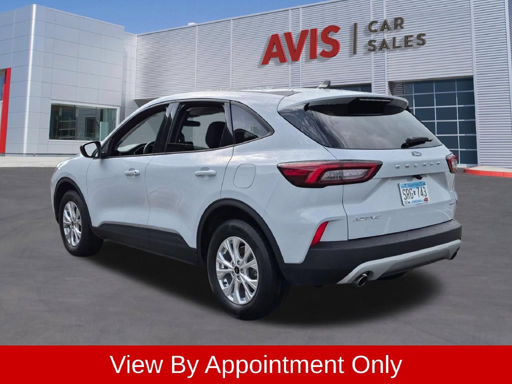 Used 2025 Ford Escape Active AWD/4WD image 9