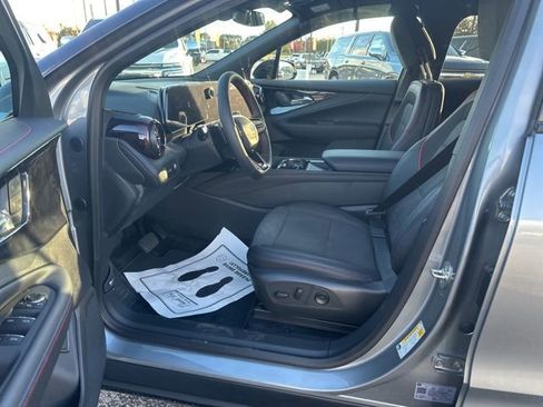 New 2026 Chevrolet Blazer EV RS image 16