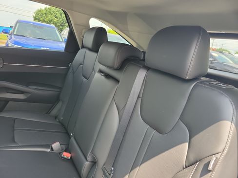 New 2026 Kia Sorento S w/ S Panoramic Sunroof Package FWD image 11
