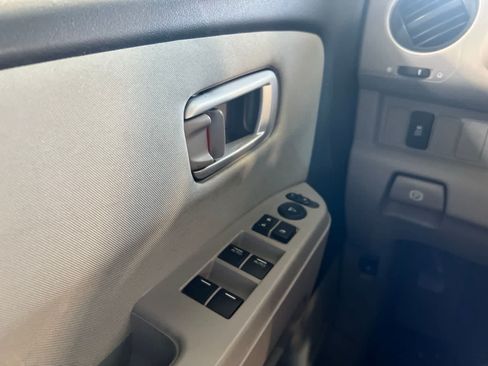 Used 2015 Honda Pilot LX image 15