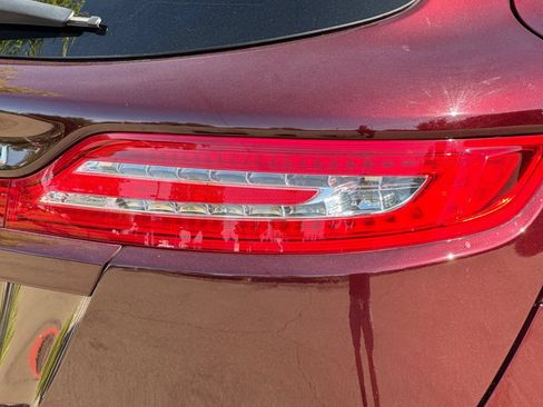 Used 2017 Lincoln MKC Reserve AWD/4WD image 52