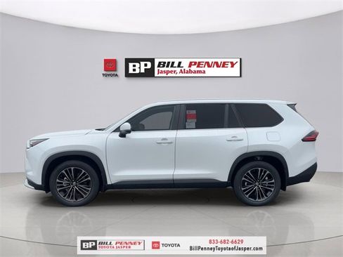 New 2026 Toyota Grand Highlander AWD Hybrid image 2