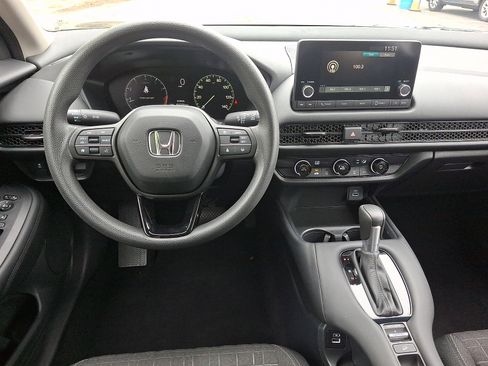 Certified 2023 Honda HR-V LX image 10