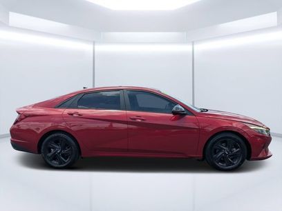 Used 2022 Hyundai Elantra SEL w/ Cargo Package