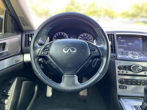 Used 2014 INFINITI Q60 Journey w/ Premium Package RWD image 12