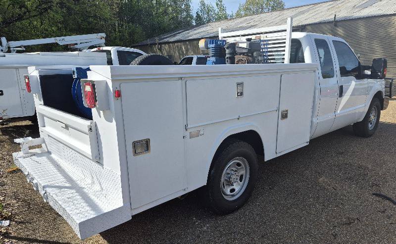 Used 2015 Ford F350 XL w/ Power Equipment Group RWD image 5