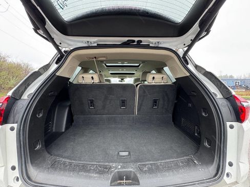 Used 2019 Buick Enclave Premium w/ Experience Buick Package image 15