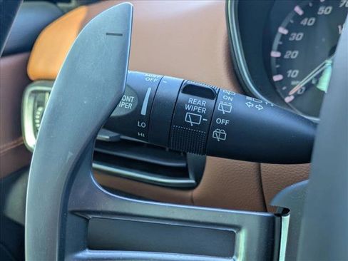 Used 2017 Maserati Levante S image 12