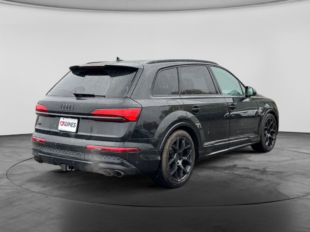 Used 2026 Audi SQ7 Premium Plus AWD/4WD image 10