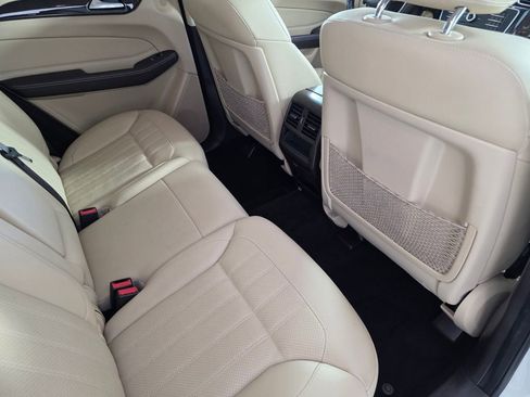 Used 2017 Mercedes-Benz GLE 350 4MATIC image 31