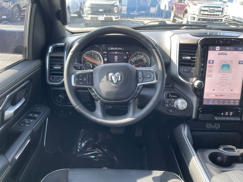 Used 2025 RAM 1500 Laramie image 31