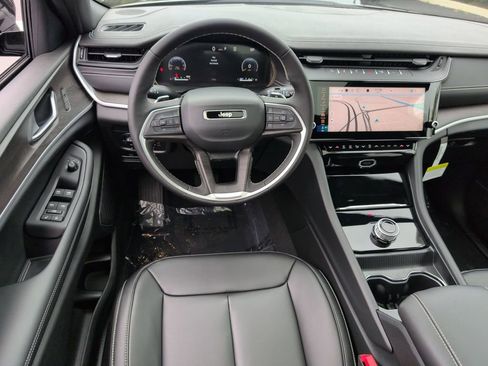 New 2026 Jeep Grand Cherokee Limited image 21