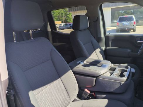 Certified 2020 Chevrolet Silverado 1500 Custom w/ Custom Value Package AWD/4WD image 26