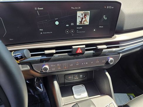 New 2026 Kia Sportage SX FWD image 9