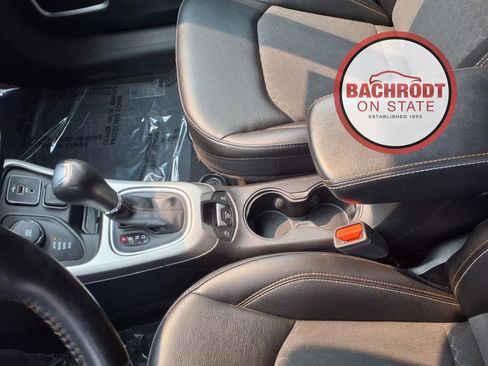 Used 2021 Jeep Compass Latitude image 13