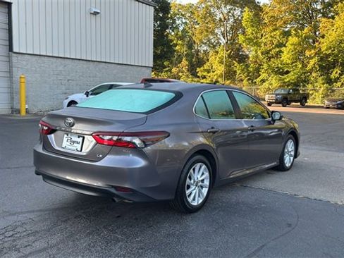 Used 2024 Toyota Camry LE image 29