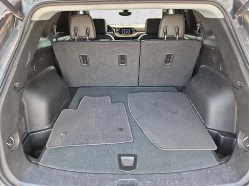 Used 2019 Chevrolet Blazer LT w/ Sun and Wheels Package FWD image 6