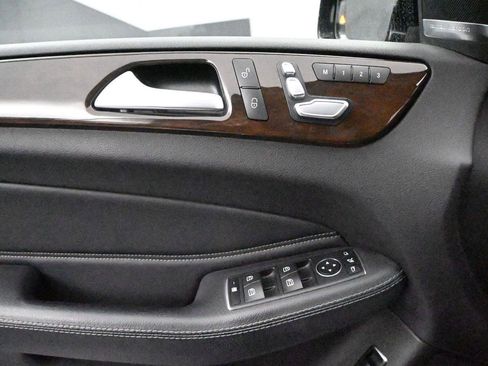 Used 2017 Mercedes-Benz GLE 350 4MATIC image 7
