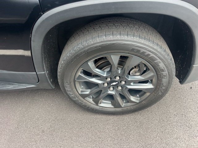 Used 2021 Chevrolet Traverse RS w/ LPO, 'HIT The Road' Package AWD/4WD image 5