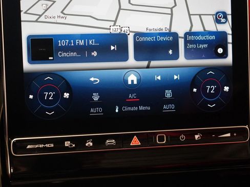 Used 2025 Mercedes-Benz SL 63 AMG 4MATIC image 30