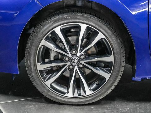 Certified 2018 Toyota Corolla SE w/ Protection Package FWD image 9
