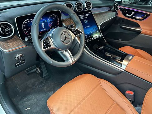 New 2026 Mercedes-Benz GLC 300 4MATIC image 26