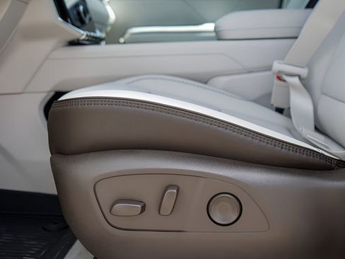 New 2026 GMC Acadia Denali image 16